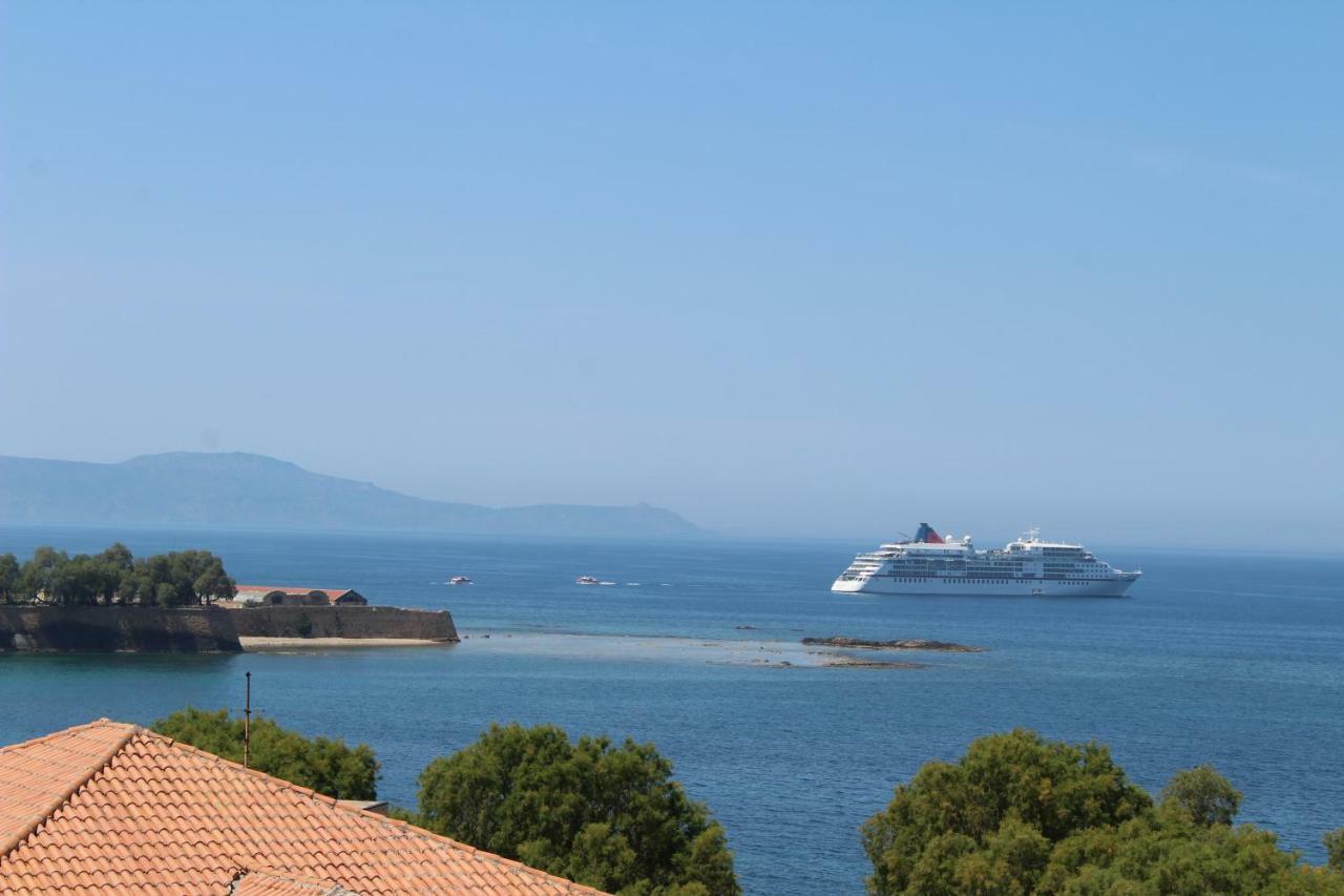 Central Luxurious Apartment With Sea View! La Canea Exterior foto
